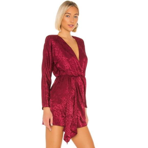 House of Harlow 1960 x REVOLVE Caterina Dress in Currant Red NWT Size Sm… - Picture 1 of 3